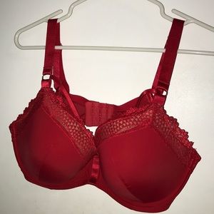 RED adore Me bra